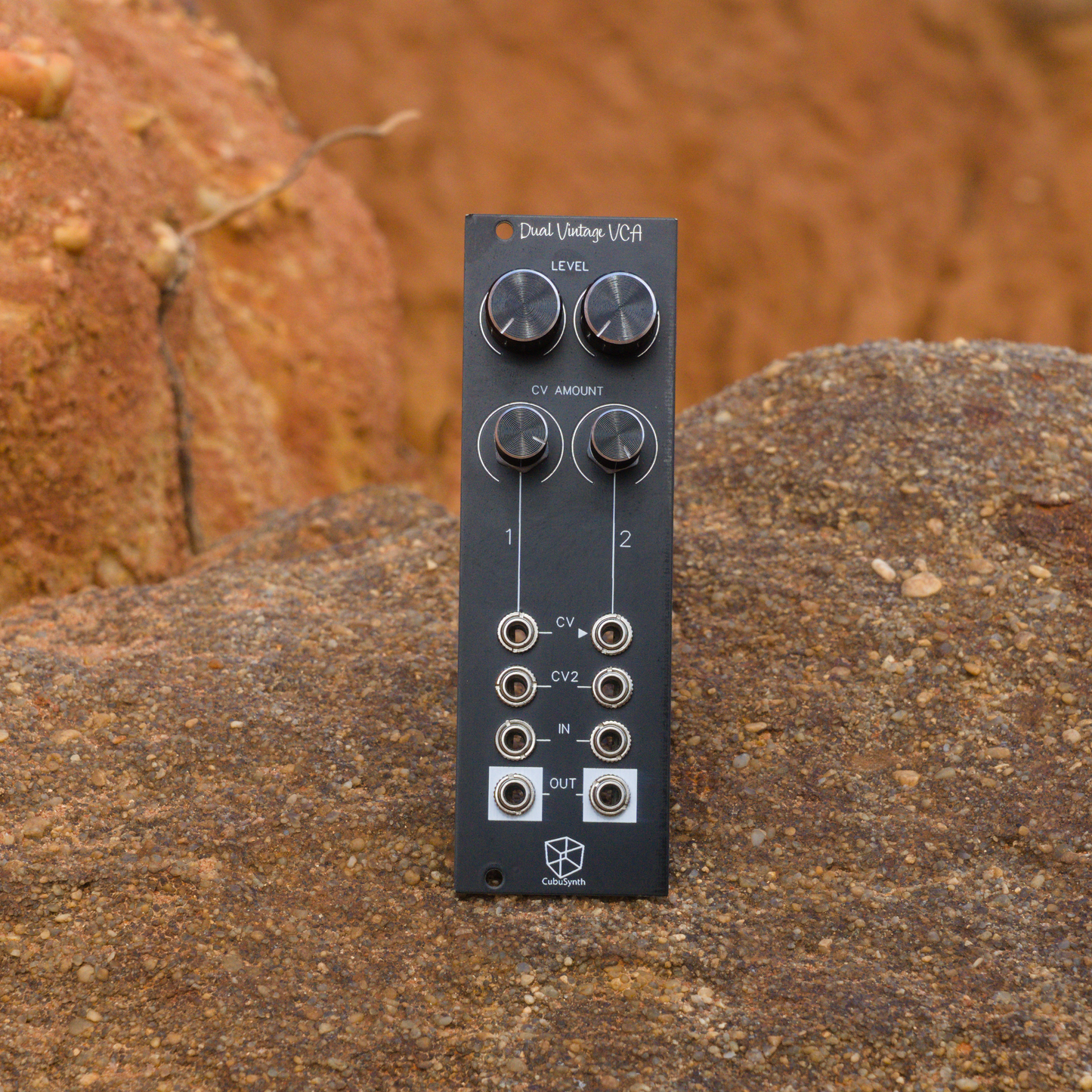 CubuSynth - Dual Vintage VCA